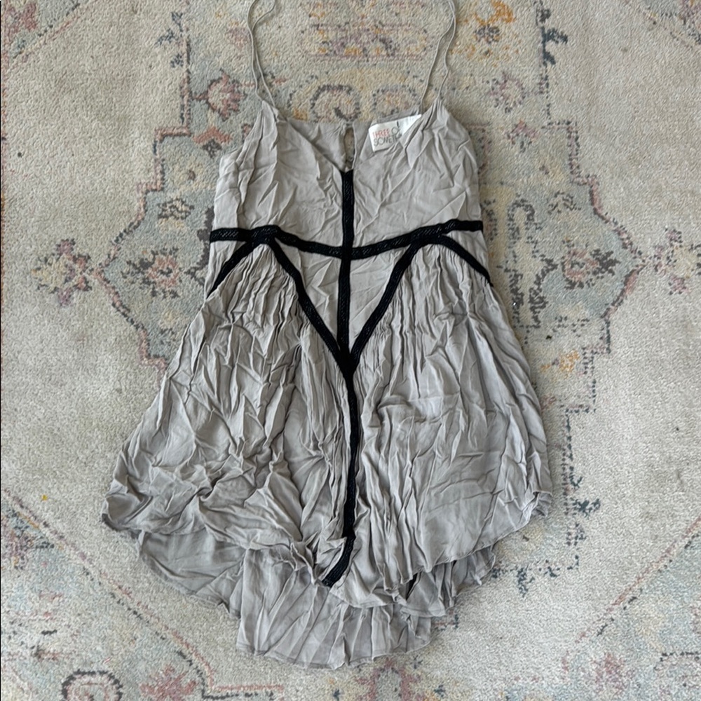 Elegant Gray and Black Women's Chemise